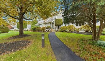 73 Oceanwoods Dr, North Kingstown, RI 02852