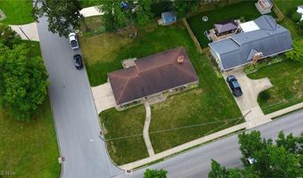 453 Hillcrest Dr, Ashland, OH 44805