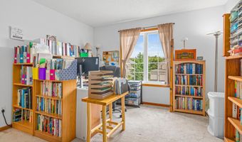5831 157th Ln NW, Anoka, MN 55303