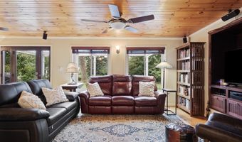 4712 SURRY Pl, Alexandria, VA 22304