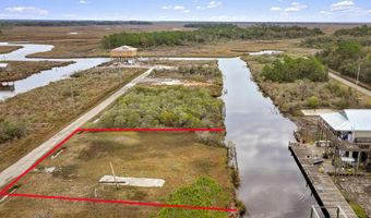 29 30 St Ann Dr, Bay St. Louis, MS 39520