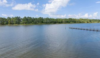 590 Hwy 98, Apalachicola, FL 32320