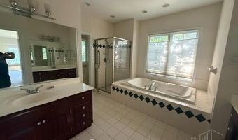 5776 Kensington Ridge Dr, Anderson Twp., OH 45230