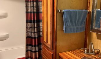 4969 32nd Pl, Bell, FL 32619