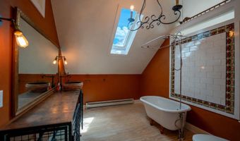 191 Delaware Ave, Andes, NY 13731