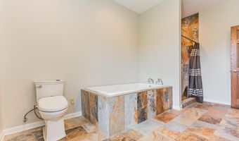 501 W Fox Lake Rd, Angola, IN 46730