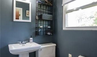 130 Biscayne Dr, Athens, GA 30606