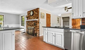 850 Black Plain Rd, North Smithfield, RI 02896