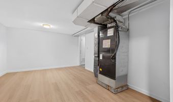 126 W 33RD St 3, Bayonne, NJ 07002
