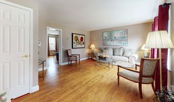 20 Driftway Rd, Danbury, CT 06811
