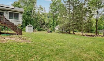 7 Wheeler Dr, Danbury, CT 06811