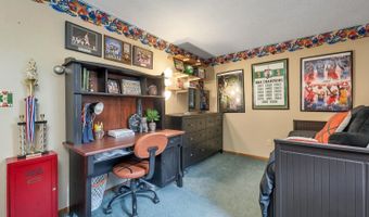 51 Palomino Ln, Bedford, NH 03110