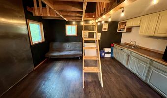 1585 DULCIMER Dr, Fairbanks, AK 99709