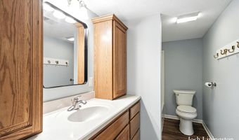 9337 Andrew Farms Dr, Alto, MI 49302