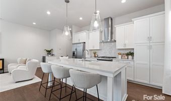 2600 Mason Cir A, Charlotte, NC 28205