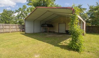 517 Victoria St, Bay St. Louis, MS 39520