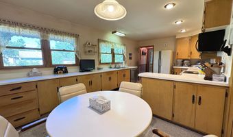 410 1st St NW, Aitkin, MN 56431