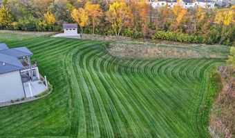 1053 Aaron Ct, Adel, IA 50003