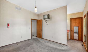 516 Skyline Dr, Cascade, ID 83611