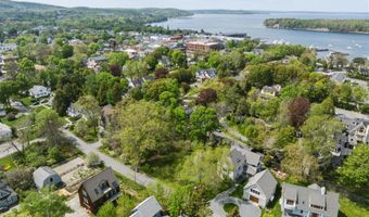 11 Grason Ln, Bar Harbor, ME 04609