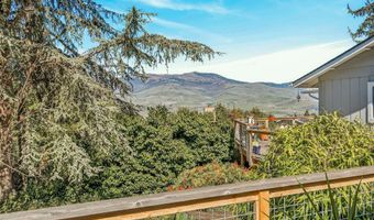 1159 Park St, Ashland, OR 97520