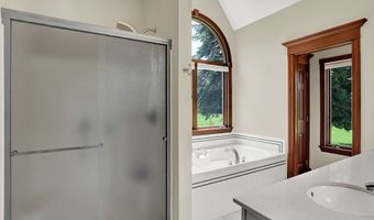 3592 W Smokey Row Rd, Bargersville, IN 46106