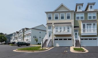 10900 HOLYSTONE Ln 301, Berlin, MD 21811