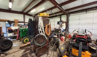 305 Opal Rd, Beebe, AR 72012