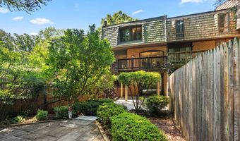 10857 DEBORAH Dr, Potomac, MD 20854