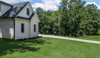 162 Clearcreek Dr, Boiling Springs, SC 29316
