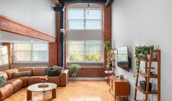 1 Tupperware Dr 138, North Smithfield, RI 02896