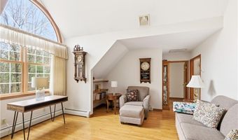 113 Log Rd, North Smithfield, RI 02830