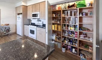 929 OLD COUNTY Rd, Brookings, OR 97415