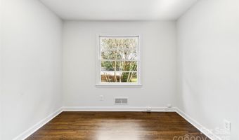 3918 Woodgreen Ter, Charlotte, NC 28205