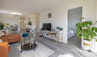 39 Lance Cir 39, Bridgeport, CT 06606