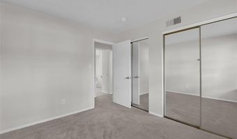 128 Shadalane Unit # A Walk, Ballwin, MO 63011