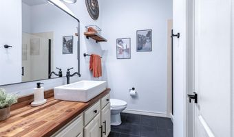 15763 Spectrum Dr 93, Addison, TX 75001