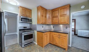 411 W Chestnut Ave, Arkansas City, KS 67005