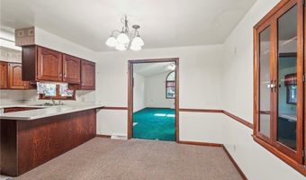 5635 Yorktown Ln, Austintown, OH 44515