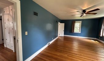 1207 8th St, Aurora, NE 68818