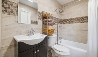 2130 Driftwood Dr, Biloxi, MS 39531