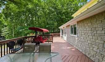 17 Basswood Ct, Albrightsville, PA 18210