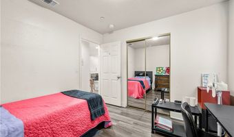 844 W 78th St, Los Angeles, CA 90044