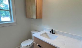 2 Birsay Dr, Bella Vista, AR 72715