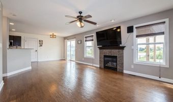 222 NW Abbie Dr, Ankeny, IA 50023