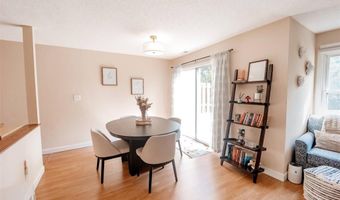 1429 Tahoe Valley Ct, Ballwin, MO 63021
