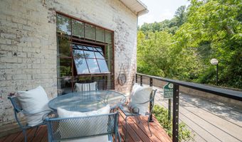585 White Cir 32, Athens, GA 30605