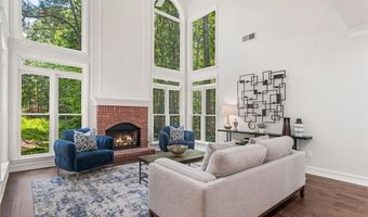 1355 Mayfield Manor Dr, Alpharetta, GA 30009