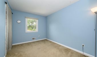 701 Beach Ave, Beachwood, NJ 08722