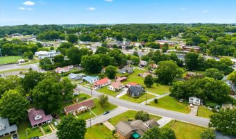 303 Scott St, Athens, TN 37303